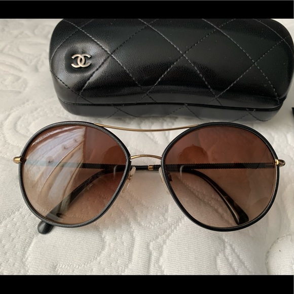 CHANEL Accessories - Chanel leather frame gradient aviator sunglasses